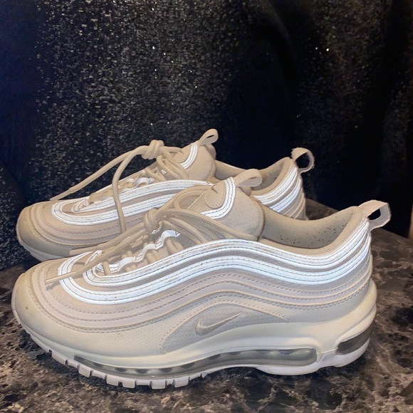 Mens-Y Solid White Nike AirMax 97s ( will be cleaned before shipped ) - Picture 2 of 4